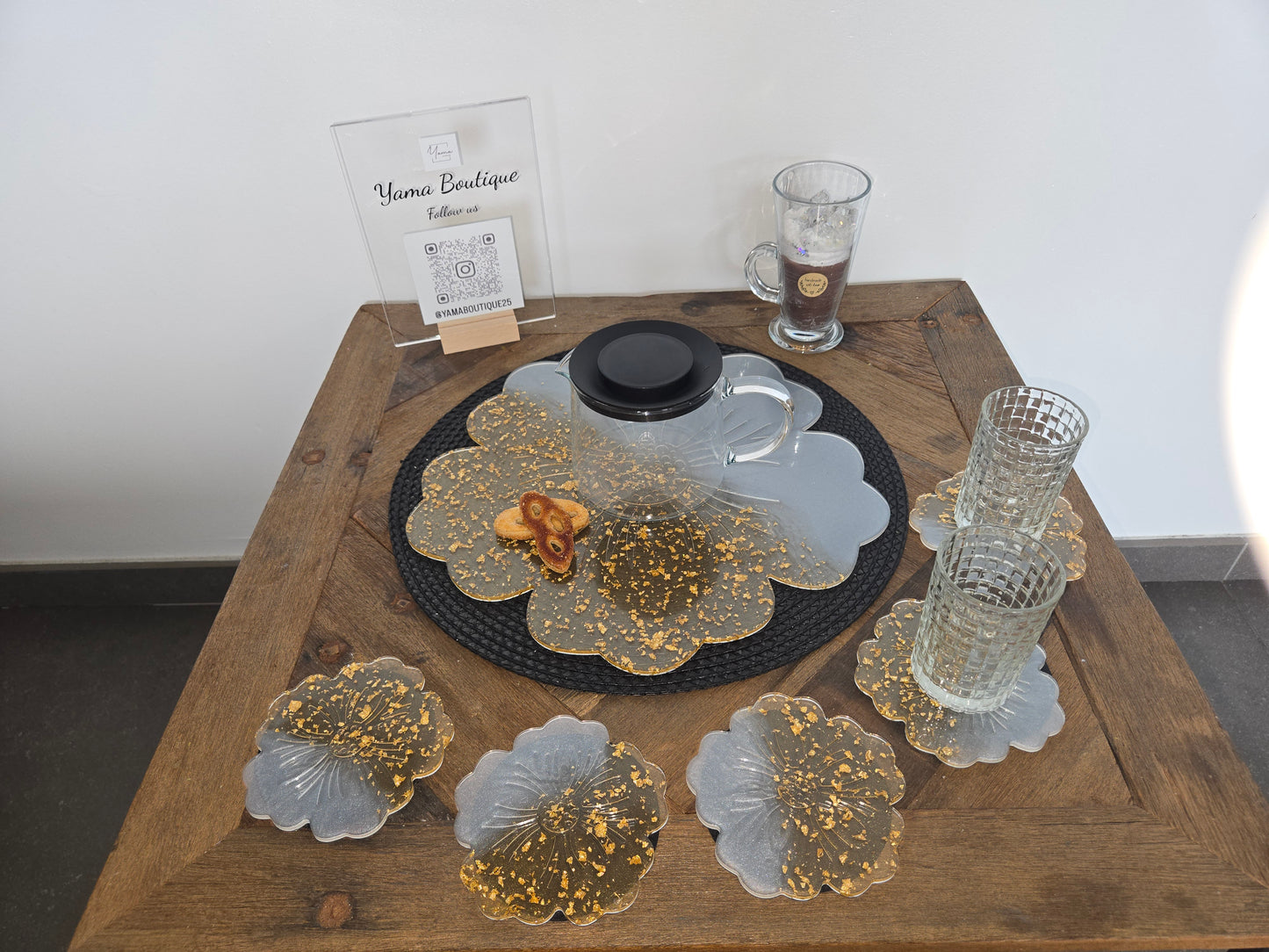 Epoxy - Golden Flower